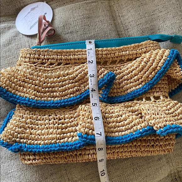 BTB Los Angeles Joey Raffia Clutch - Picture 9 of 12